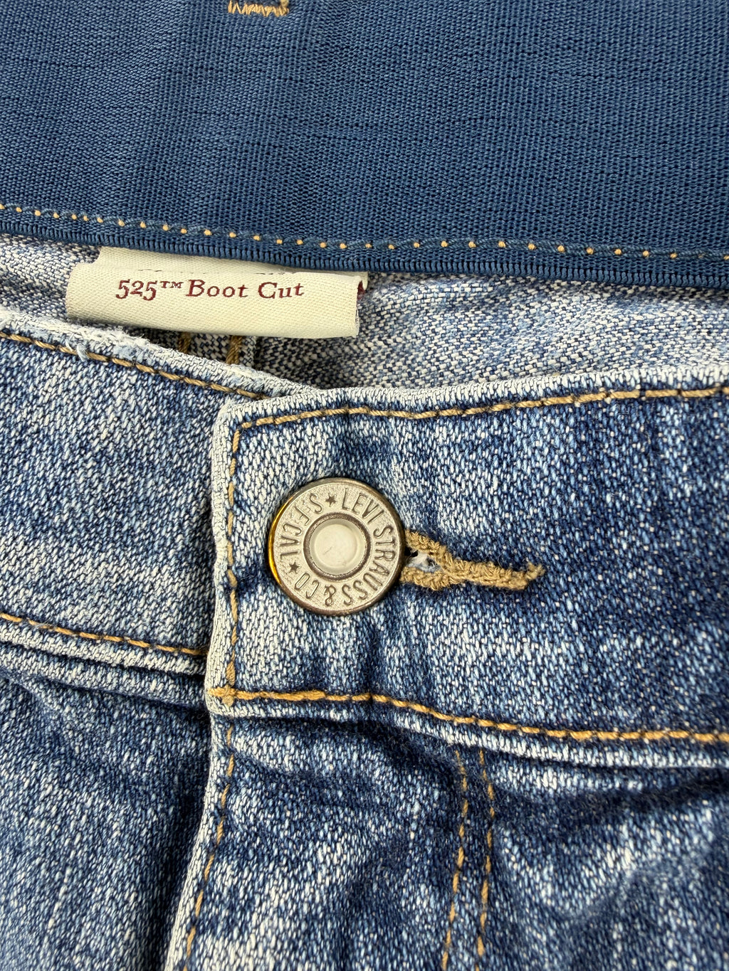 Pantalon "Levi's" 525 Boot Cut