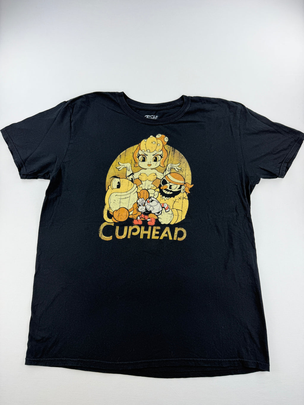 T-shirt "Cuphead"