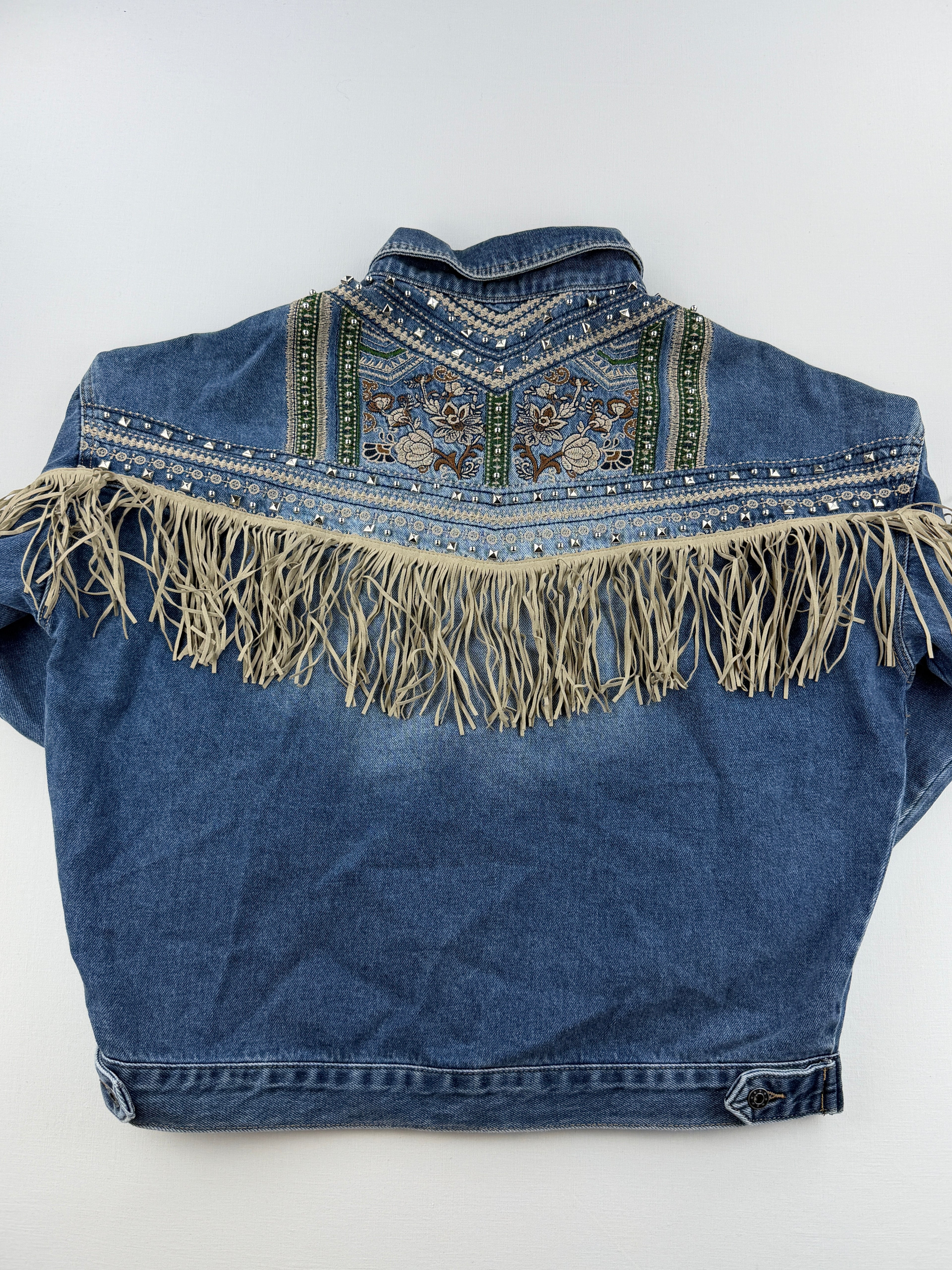 Veste en jeans à franges neuve