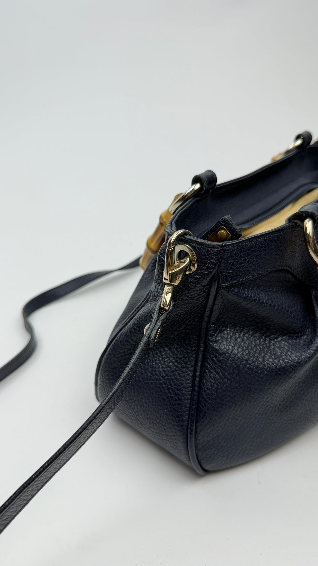 Sac en cuir "Liola" avec anses en bamboo