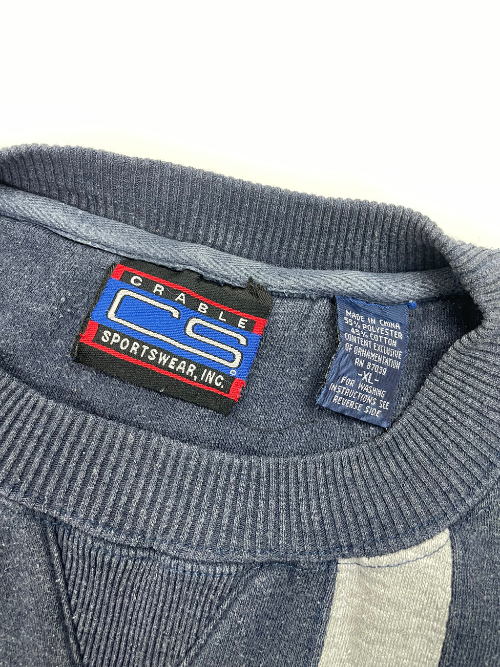 Sweat brodé vintage