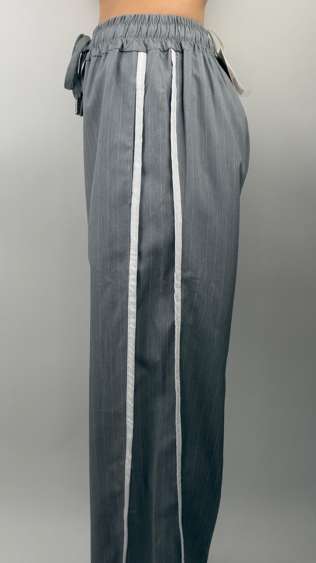 Pantalon large neuf