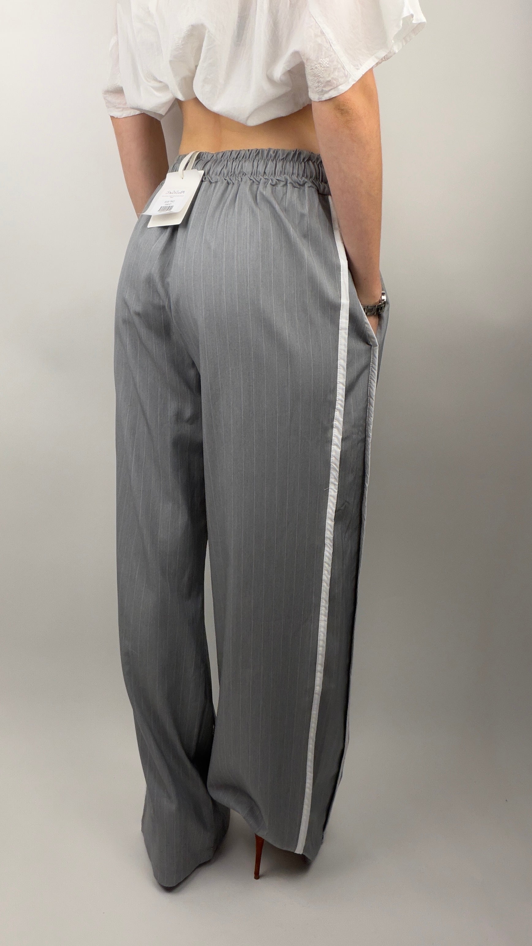 Pantalon large neuf