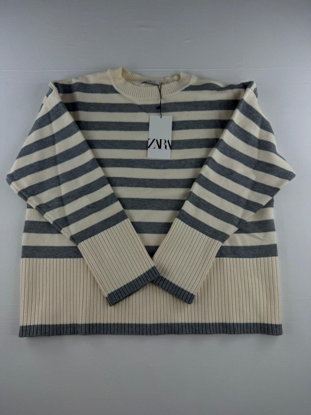 Neuer Zara-Pullover